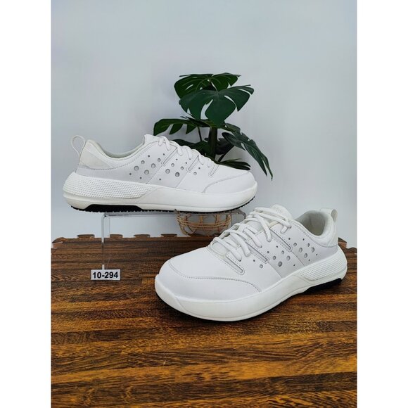 Crocs Men's On The Clock Work White Sneakers Size 10 US - Picture 1 of 9